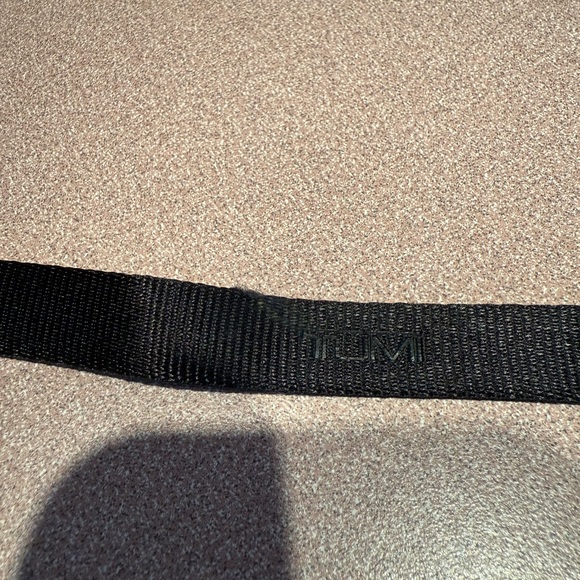 NWT Black Tumi Alpha Travel Lanyard Ballistic Nylon & Leather - Picture 6 of 7